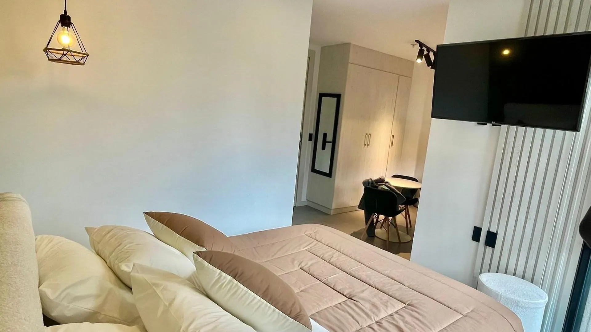 Harmony Coliving Ecuador Pool Carolina Park Quito 아파트 에콰도르