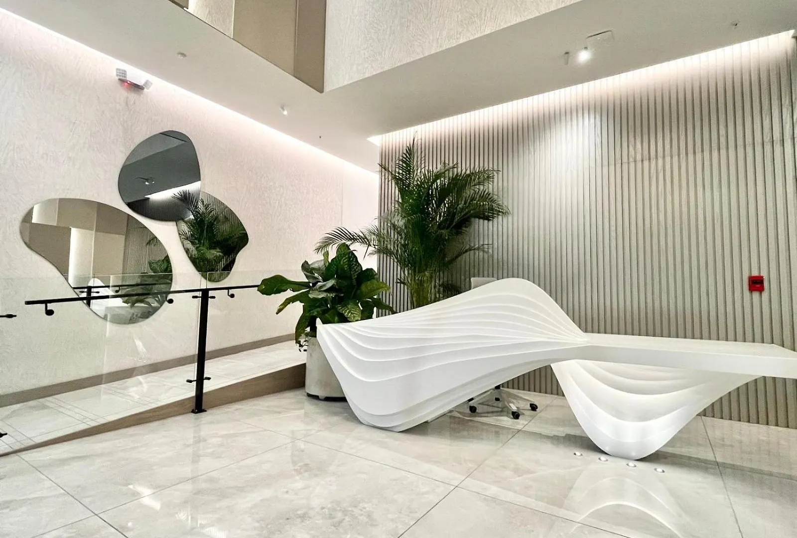 Harmony Coliving Ecuador Pool Carolina Park Quito 아파트